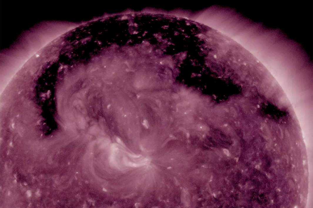 Корональная дыра