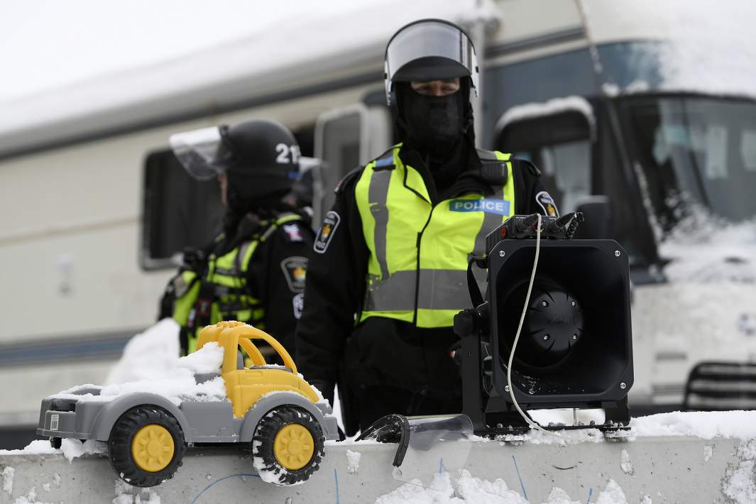 Полиция Канады