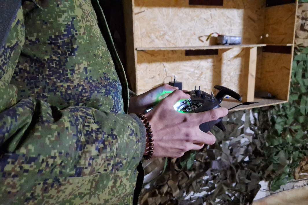 Мастерская по сборке и ремонту БПЛА в зоне СВО