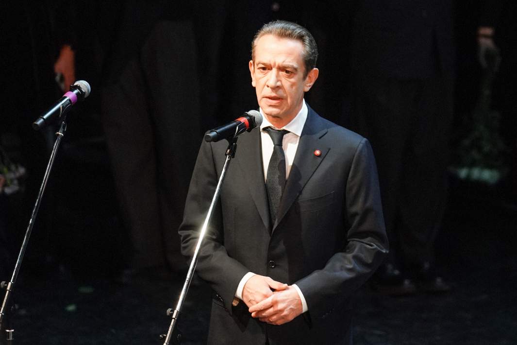 Владимир Машков