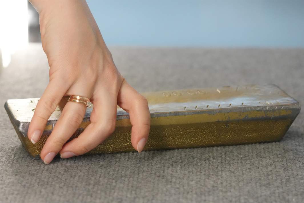 Слиток золота