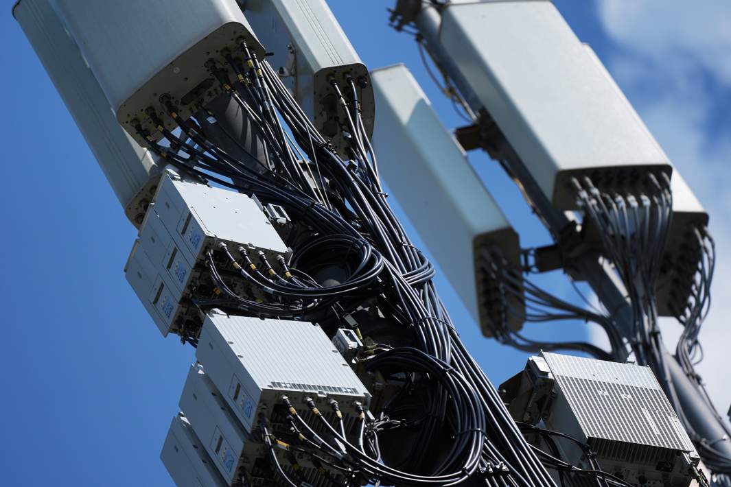 Вышка сотовой связи 