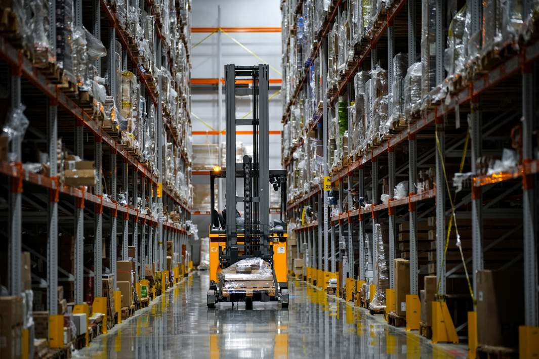 Работа склада 