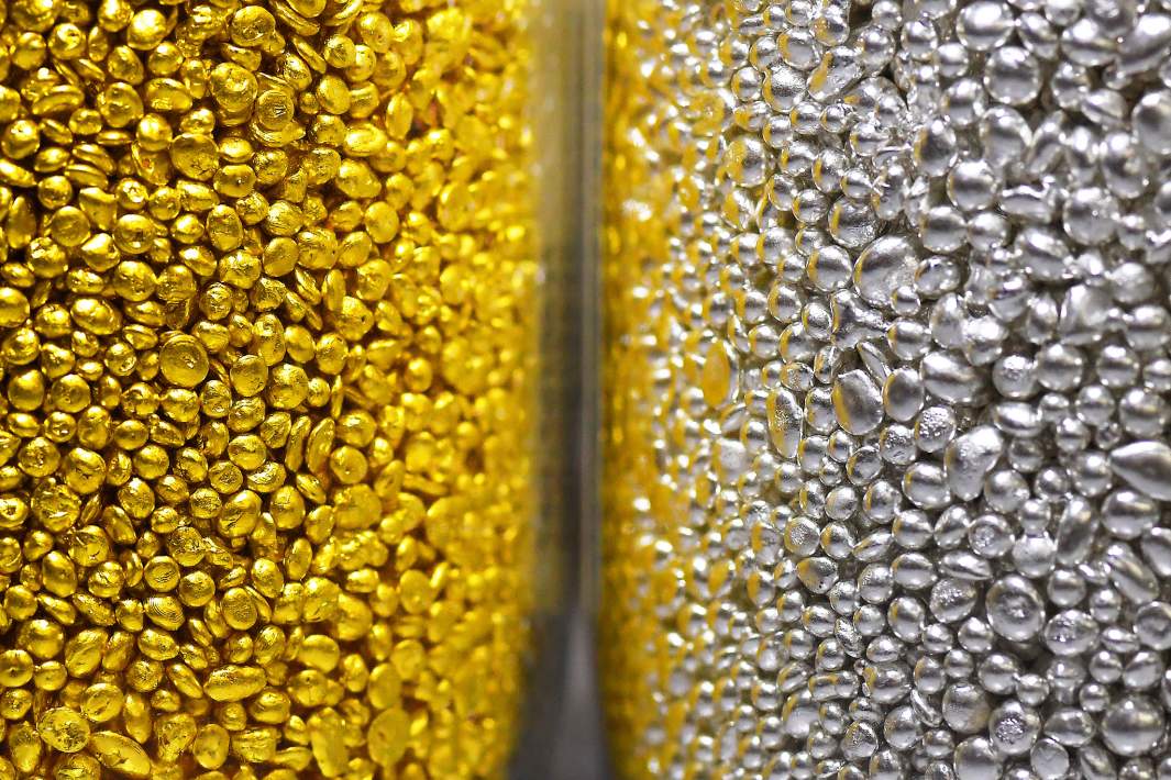 Золото и серебро