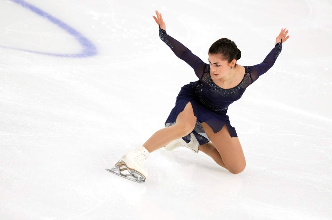 аделия петросян