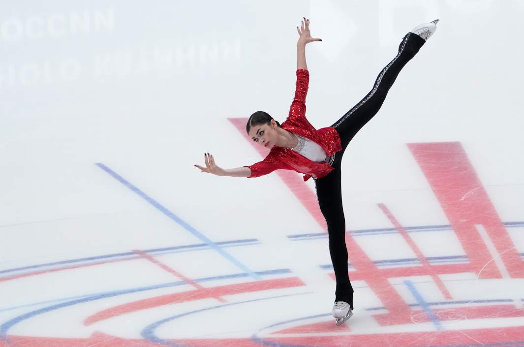 аделия петросян