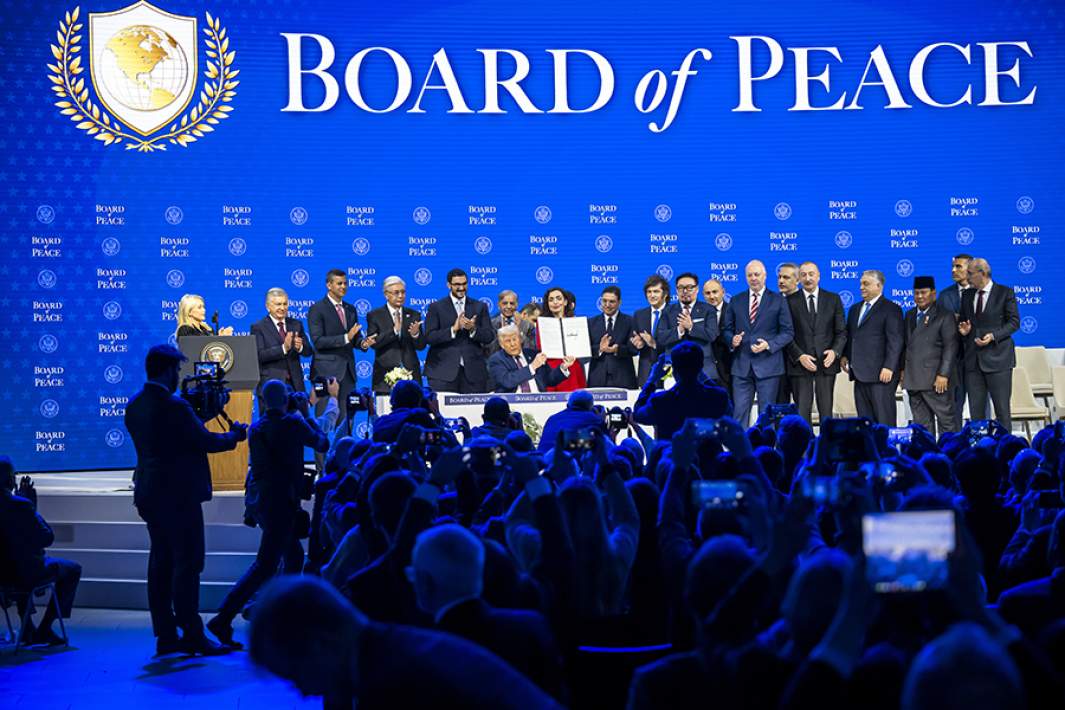 Президент США Дональд Трамп на церемонии учреждения Совета мира в рамках ежегодного заседания Всемирного экономического форума