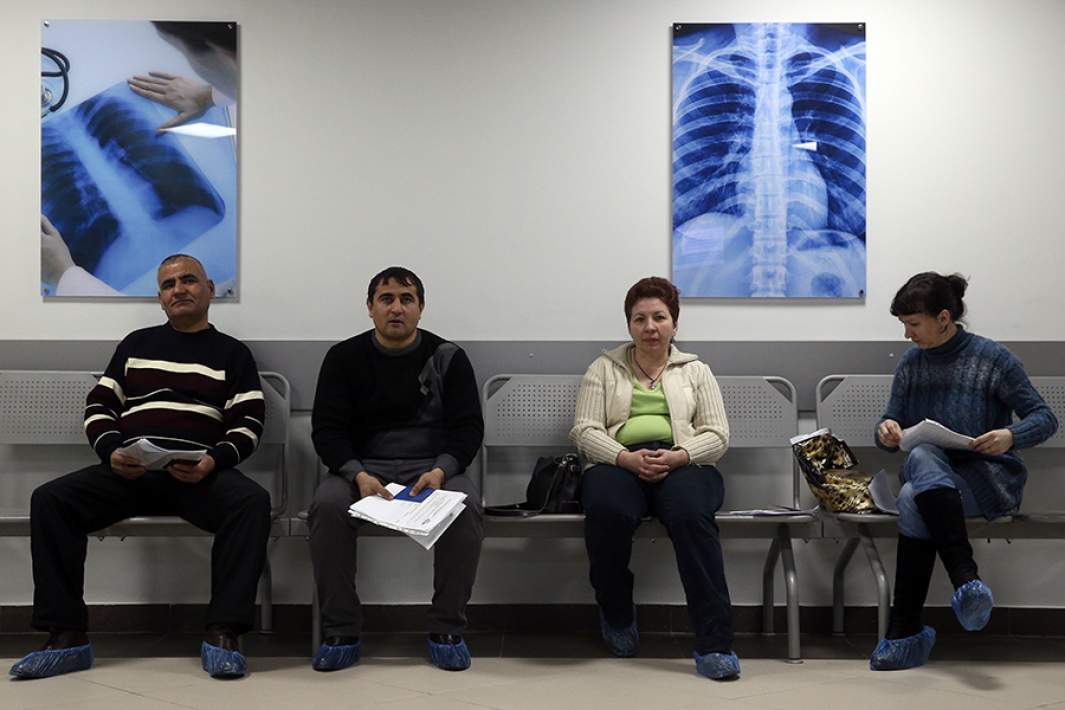 Очередь на медицинское освидетельствование в Едином миграционном центре