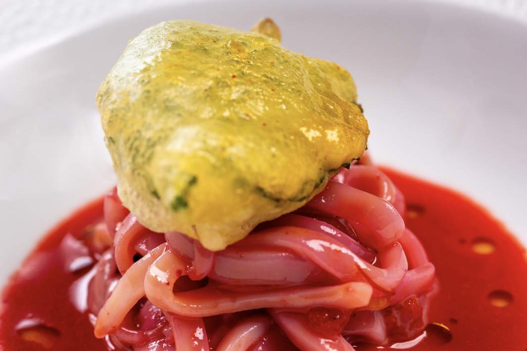 Нежный кальмар с морским ежом