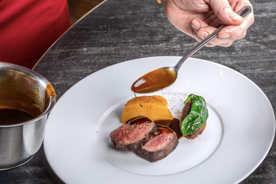 Филе оленины на гриле