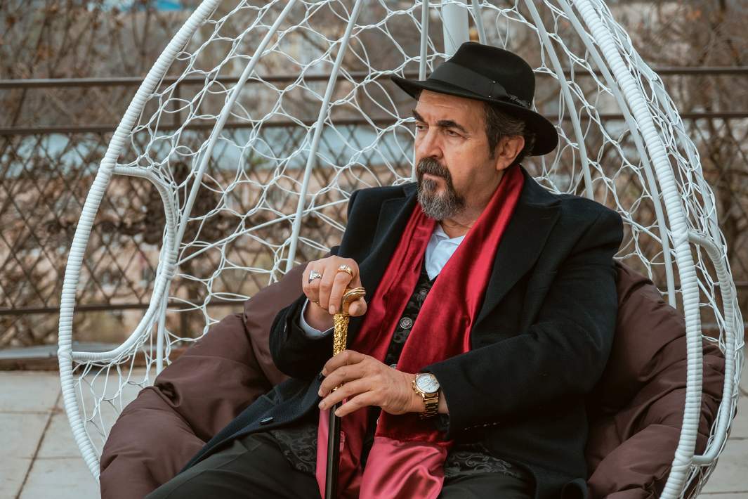 Кадр из сериала