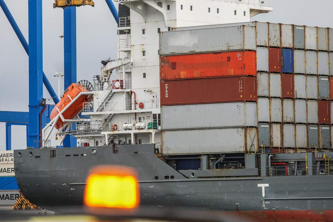 контейнеры