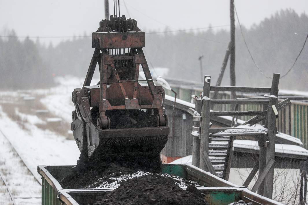 Погрузка угля 