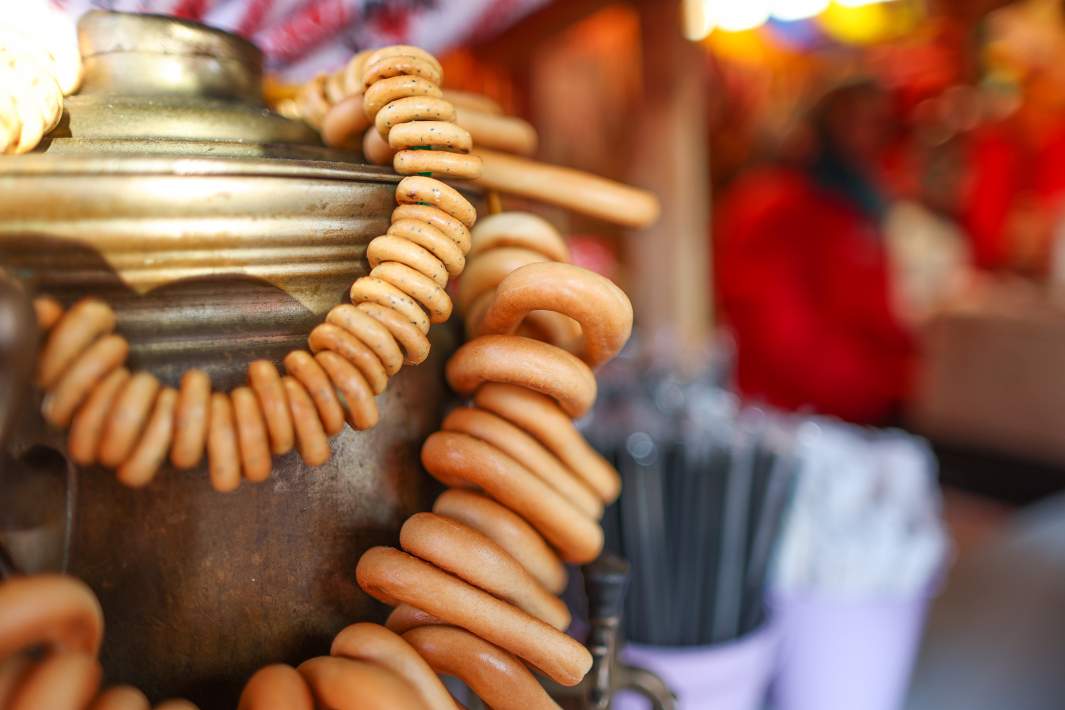 Самовар с баранками 