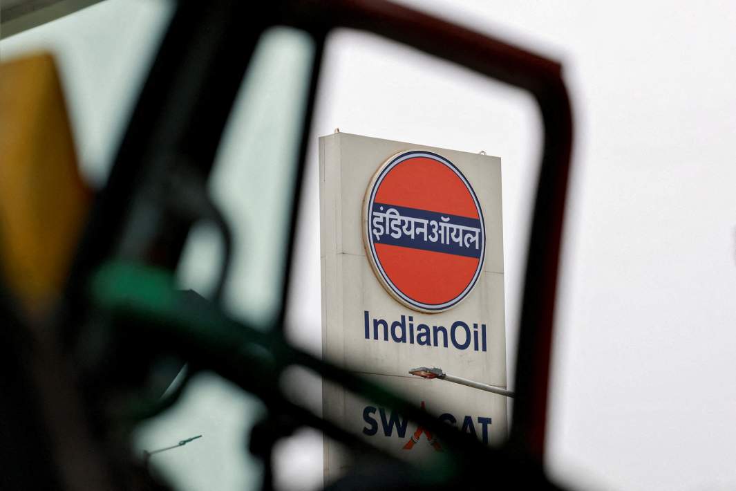 Логотип Indian Oil