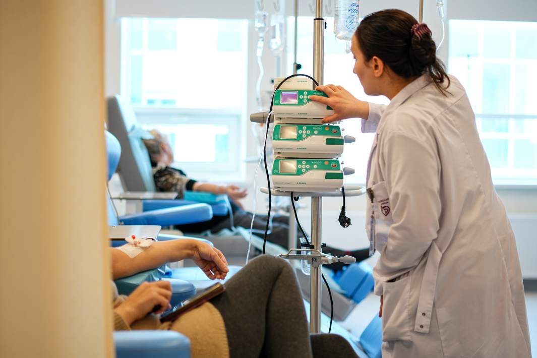 Медсестра в палате 