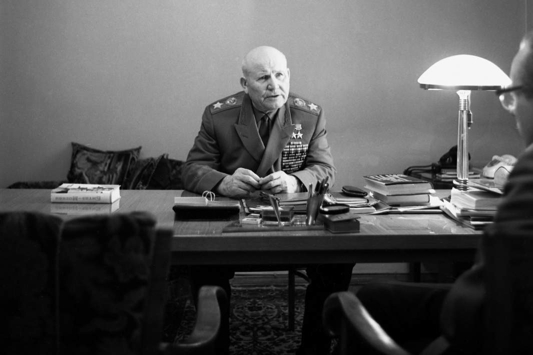 Советский полководец, маршал Советского Союза Иван Конев. 1967 год