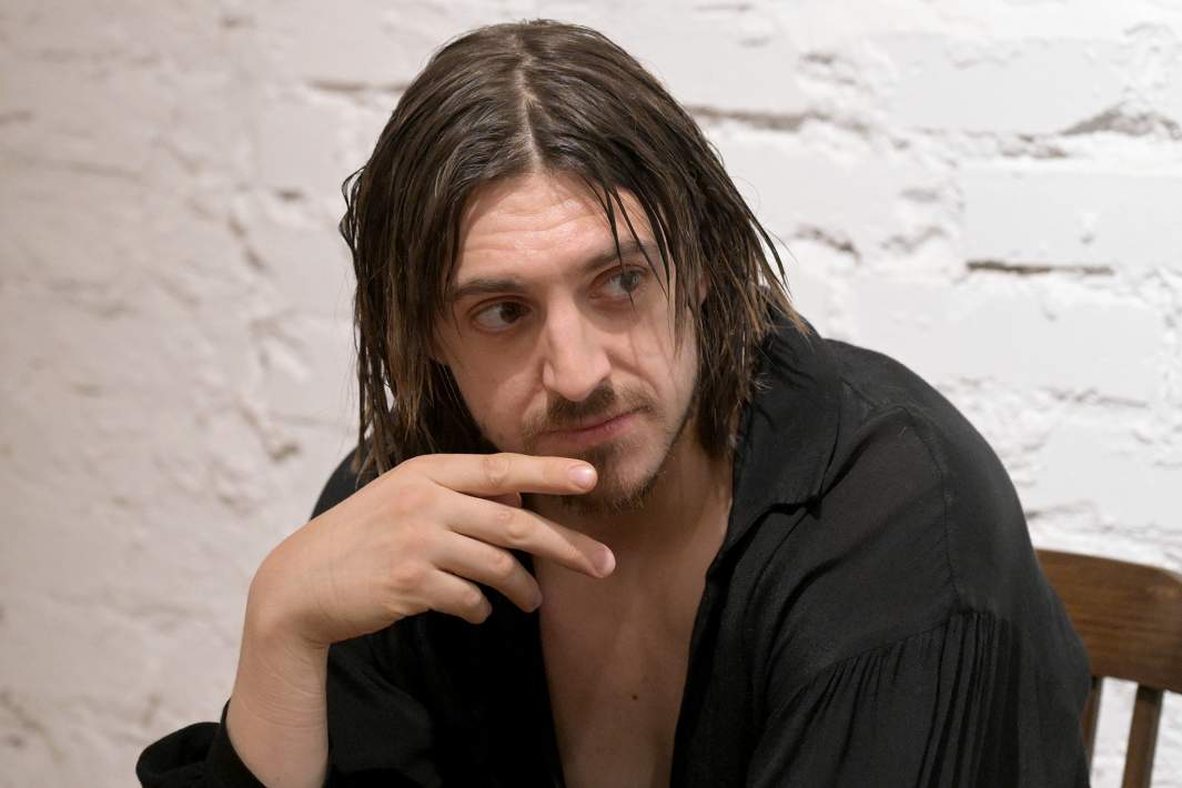 Актер Константин Плотников