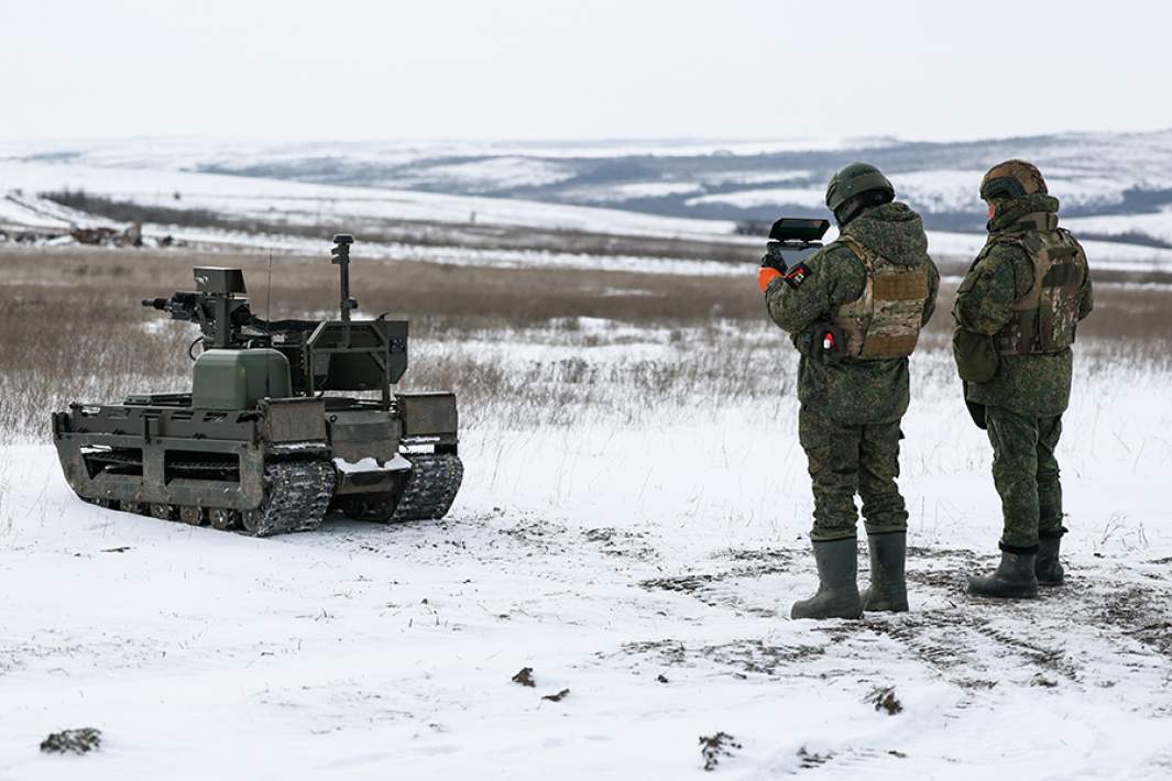 Наземный робототехнический комплекс (НРТК) "Курьер"