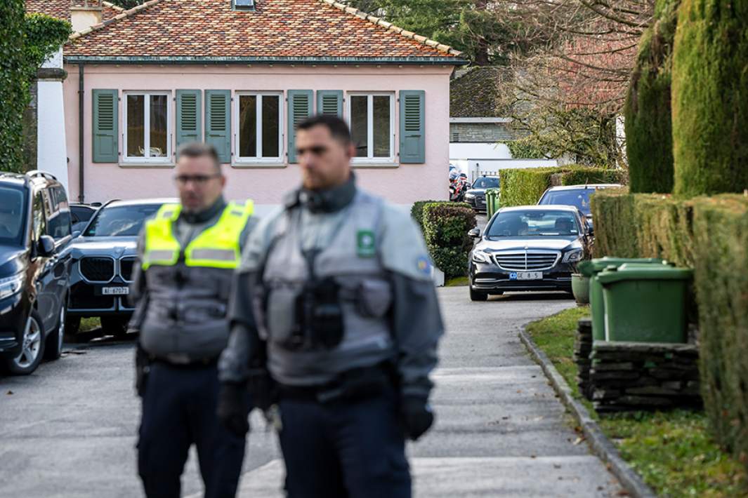 Полиция у резиденции посла Омана, где проходит второй раунд непрямых переговоров между США и Ираном по иранской ядерной программе