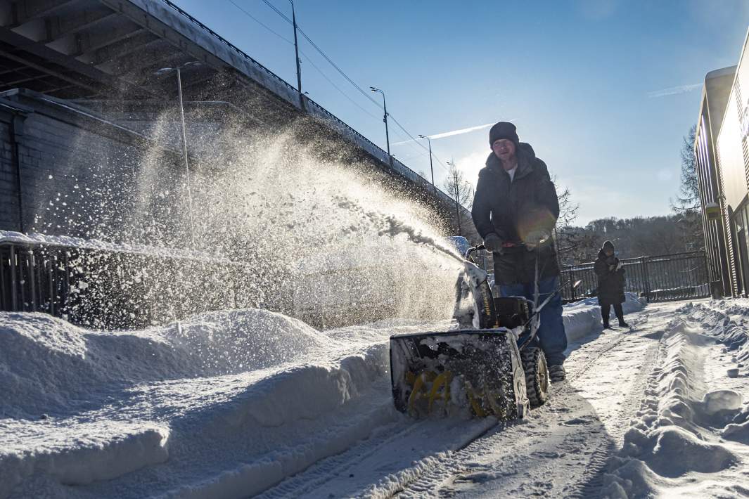 Уборка снега 