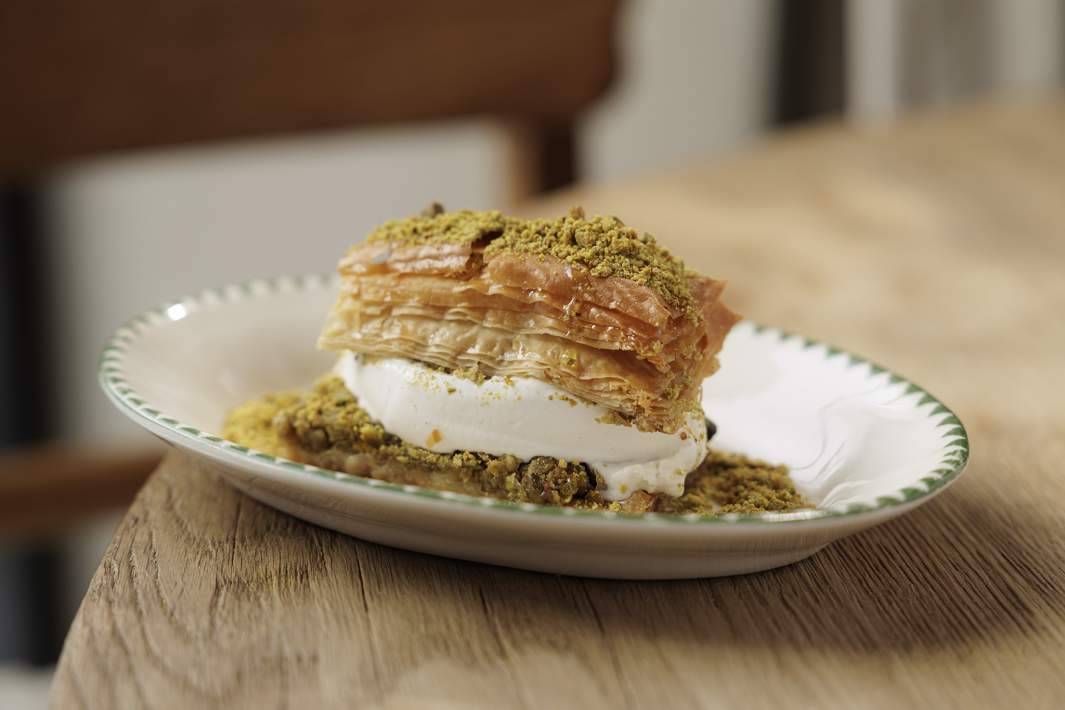 Пахлава с мороженым орчата и фисташкой, Пахлава с мороженым орчата и фисташкой