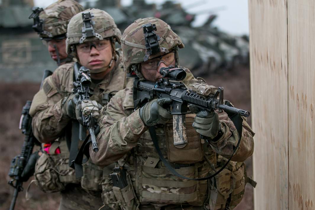 Военнослужащие США