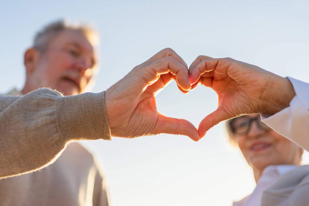 Сердце из рук