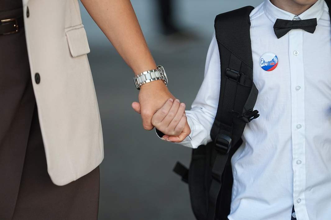 ребенок и мама