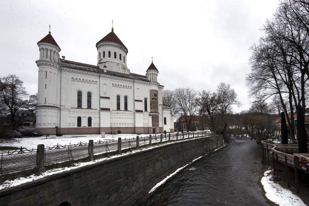 церковь