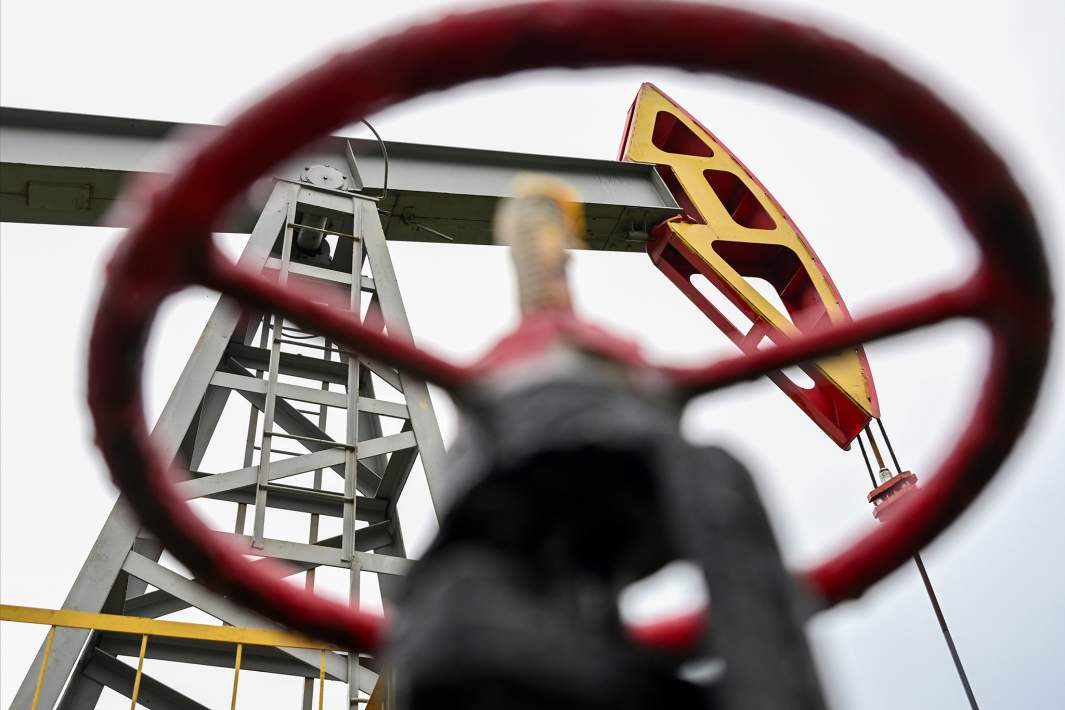 нефть