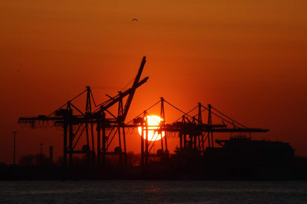 контейнеры 