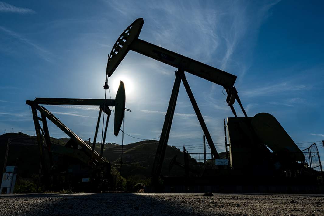 нефть