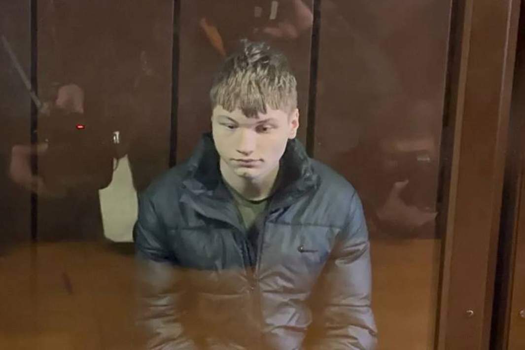 обвиняемый в убийстве