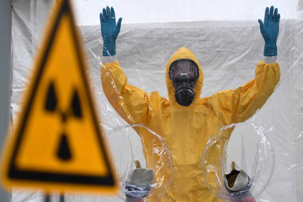 Костюм радиационной защиты 