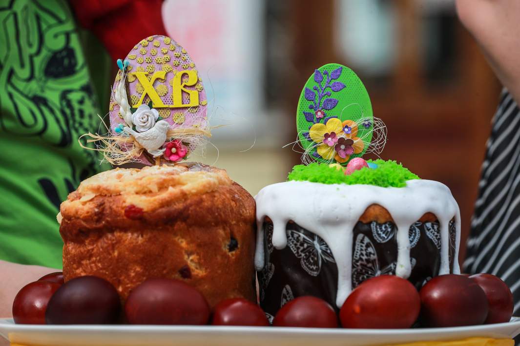 Яйца и куличи 