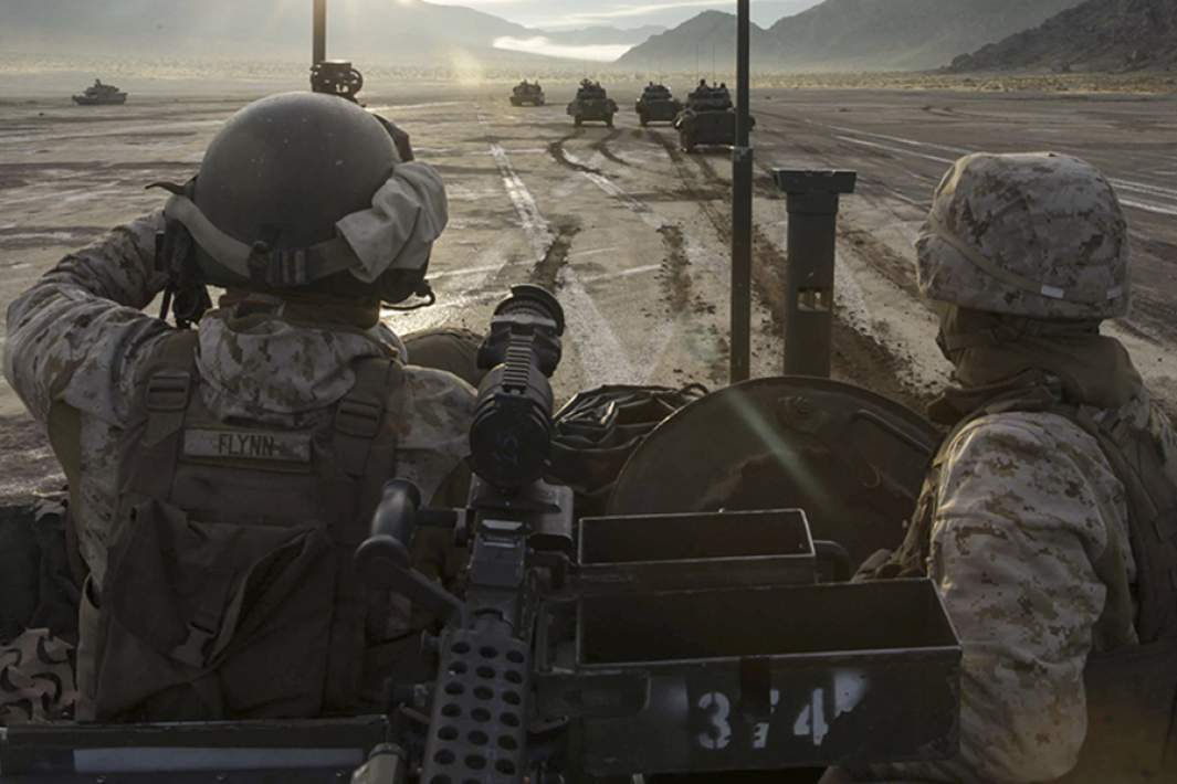 военные