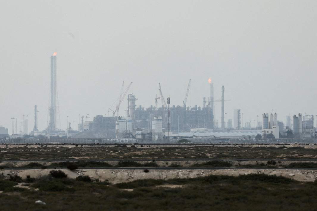 Производственные мощности компании Qatar Energy по выпуску сжиженного природного газа (СПГ) в промышленном городе Рас-Лаффан