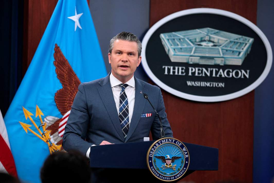 Шеф Пентагона Пит Хегсет