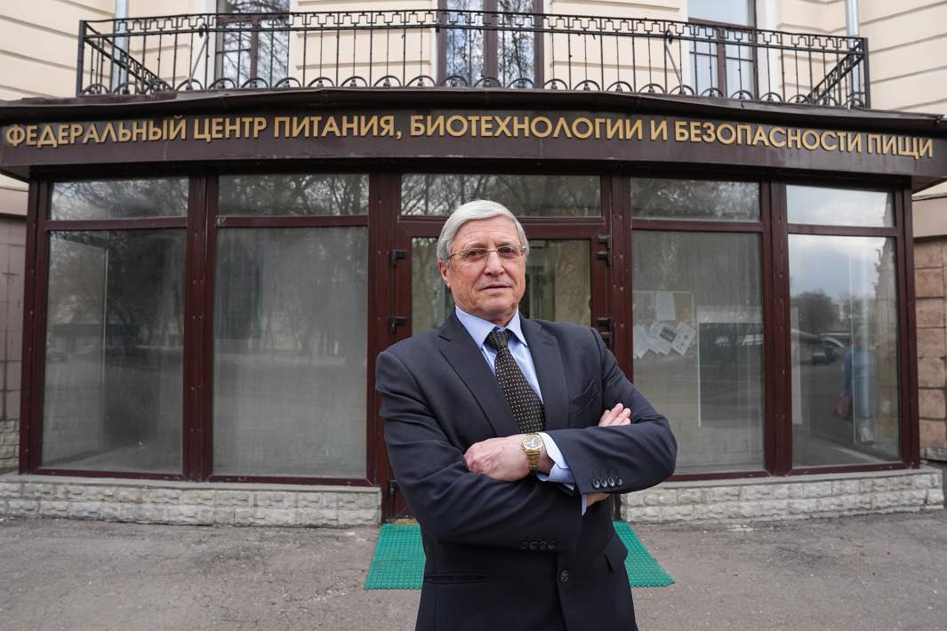 Директор Бирюлевского экспериментального завода филиала ФИЦ питания и биотехнологии Михаил Иринев