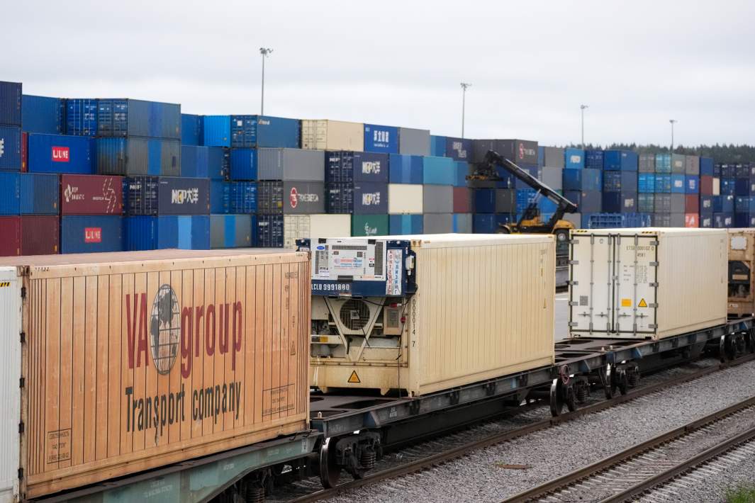 Контейнеры