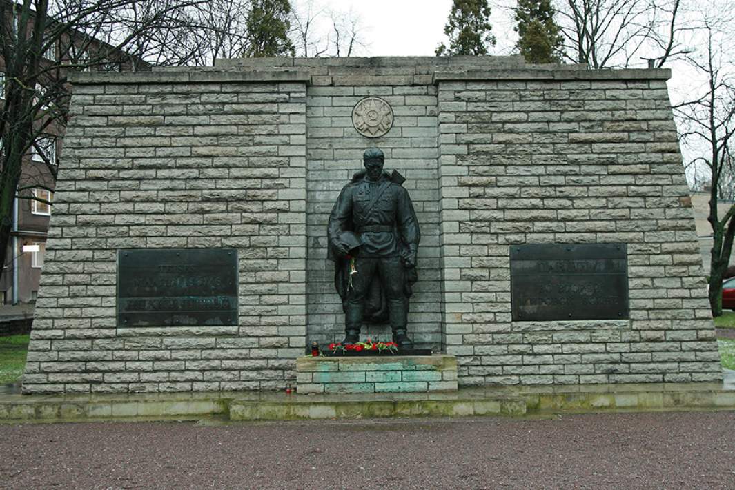 памятник