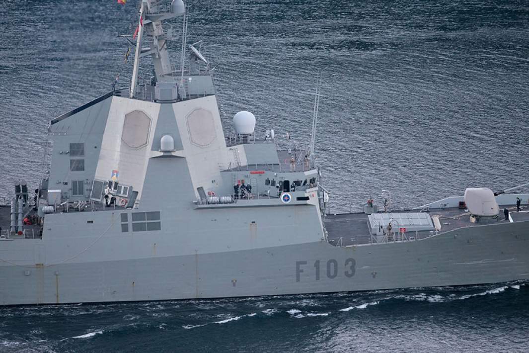 Фрегат с системой Aegis