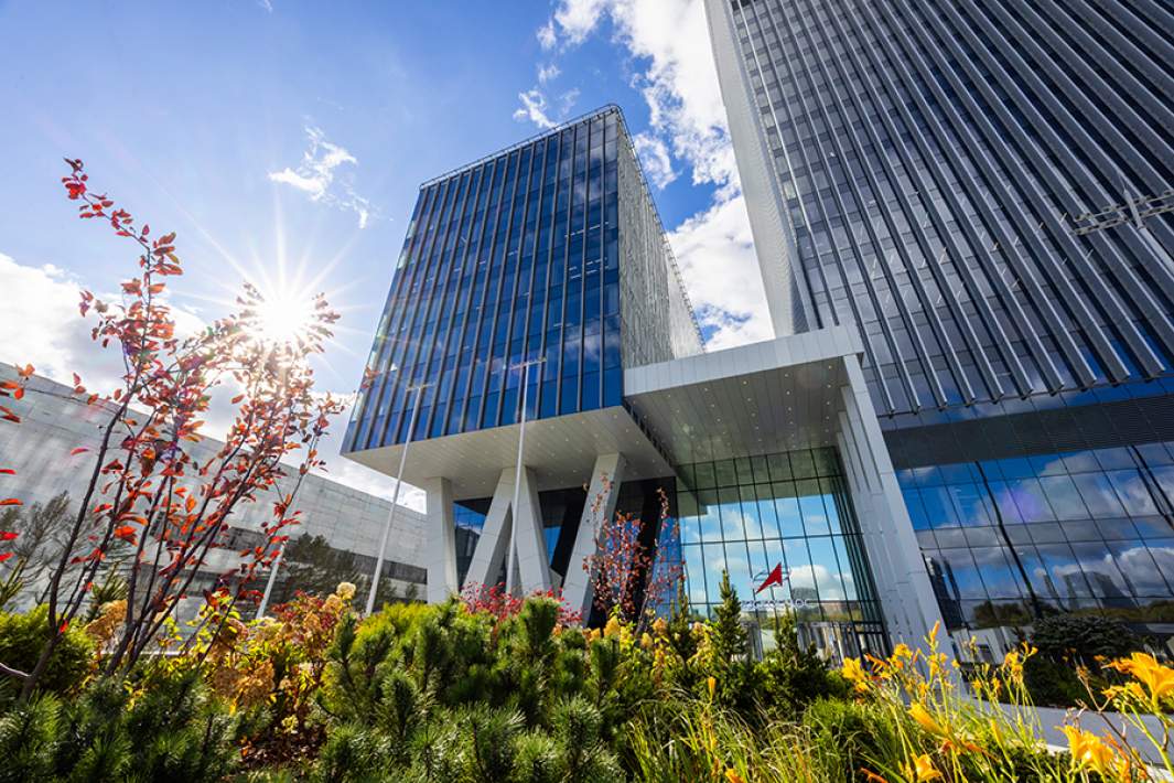 Вид на Национальный космический центр