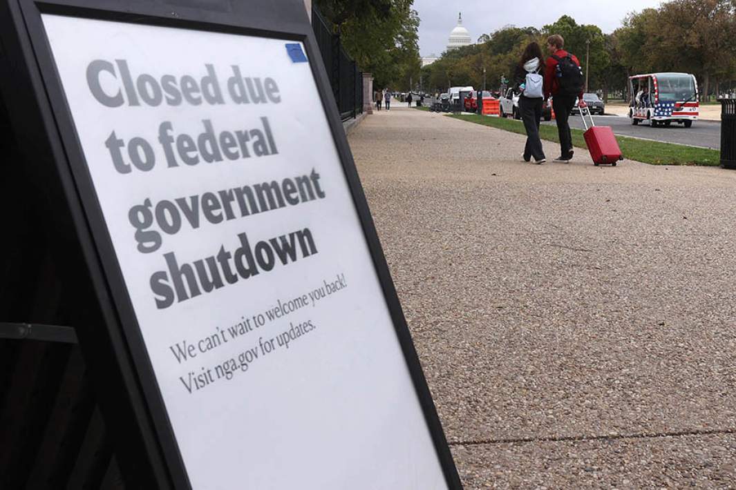 Шатдаун в США
