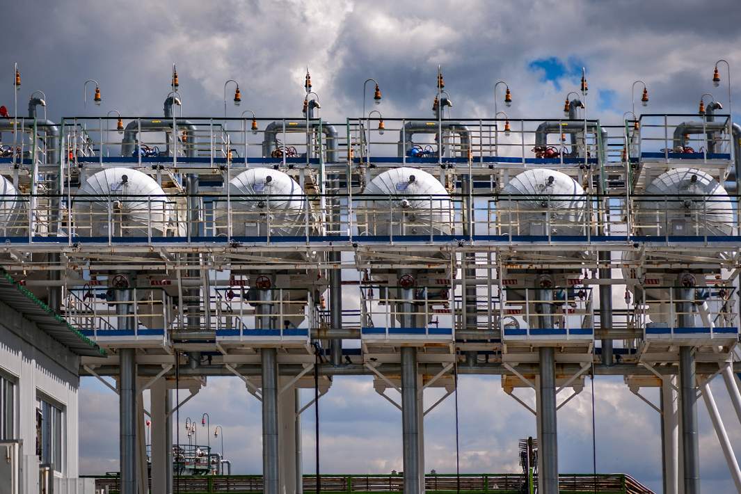нефть