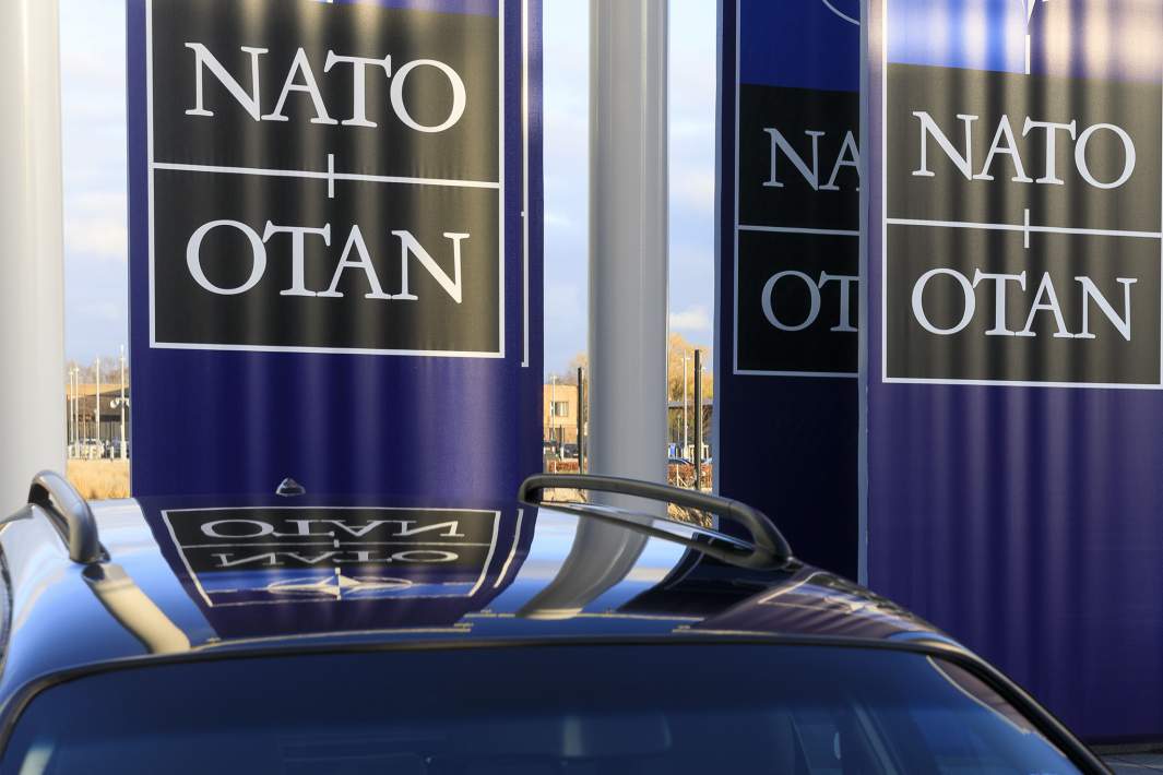 НАТО