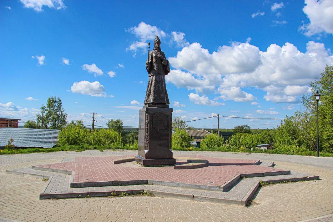 Памятник царице Сююмбике в Касимове