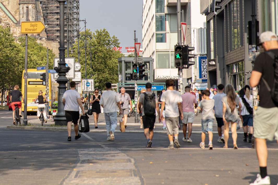 Люди в Германии