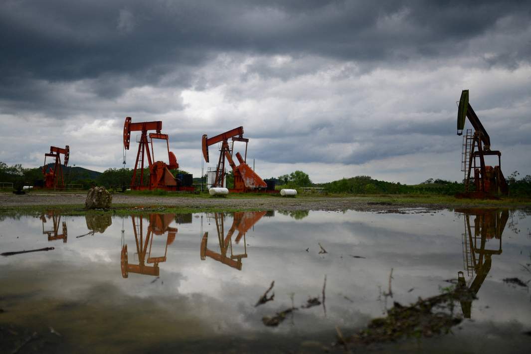 Добыча нефти 